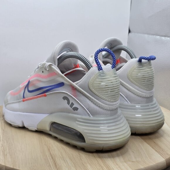 Nike Air Max 2090 Shoes Womens Size 9.5 Running CT1290-100 Sneakers - Picture 7 of 9